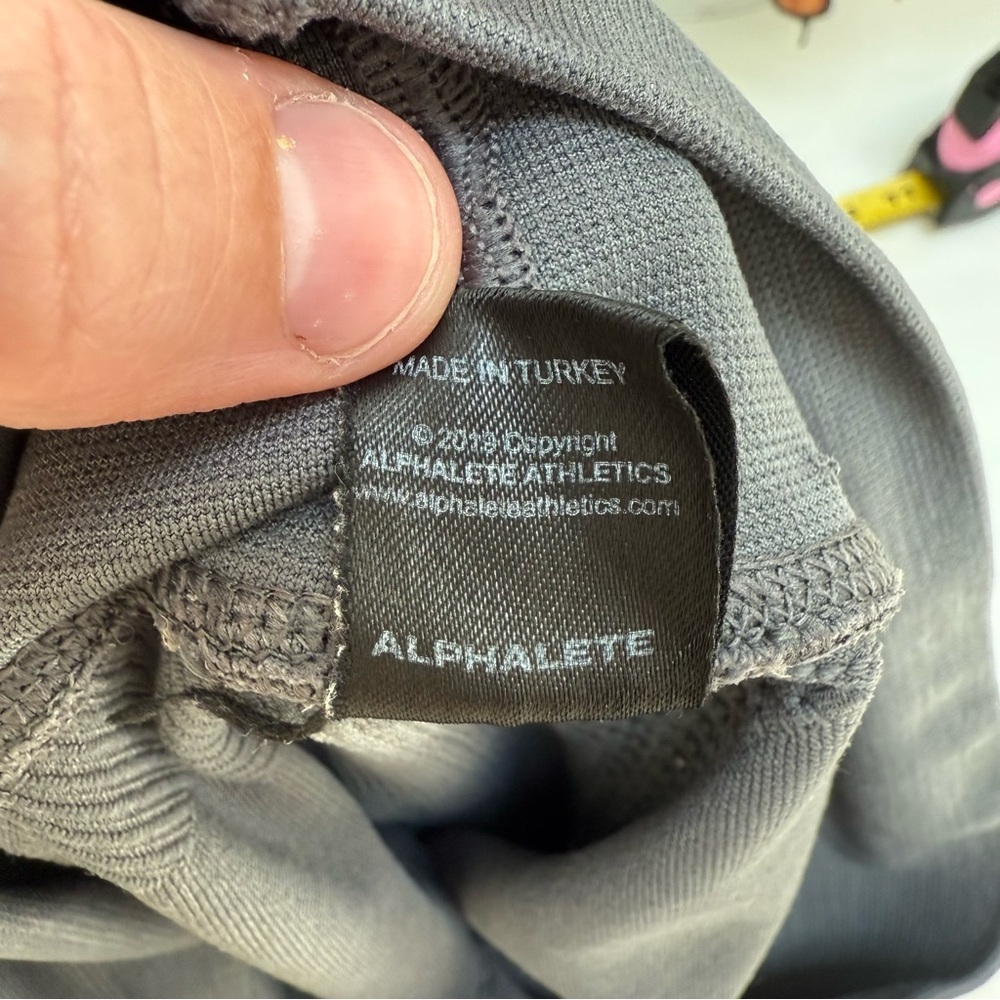 Alphalete Amplify Leggings Small | Seamless Contour | Grey - Picture 6 of 6